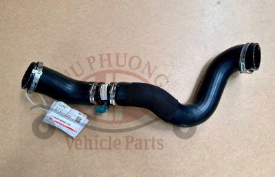 Ống két giải nhiệt khí turbo 22, phải (ngắn)