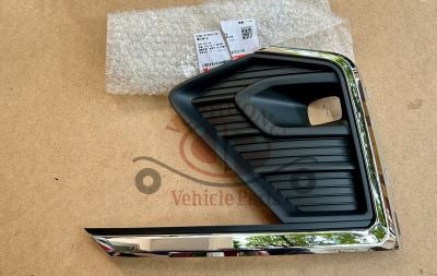 Ốp đèn cản trước 24, trái