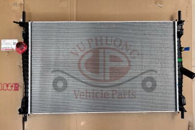 Két nước làm mát động cơ Transit V362, 2.0 (cứu thương)