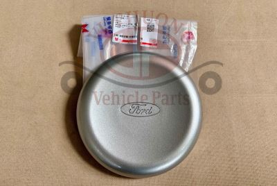 Nắp nhựa (logo) bít lỗ tâm mâm đúc 24, trước (18 chỗ, bánh sau đôi)