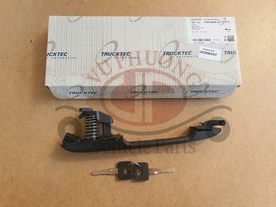 Tay cửa trước,sau Sprinter, ngoài (có ruột khóa) (OEM)